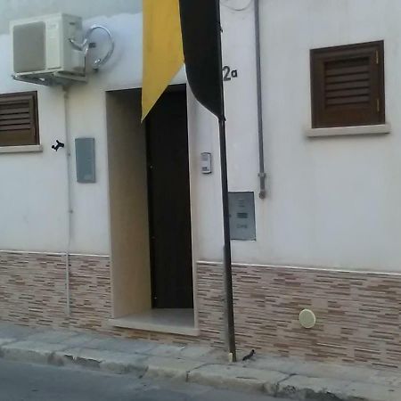 דירות אוריה Elisea House מראה חיצוני תמונה