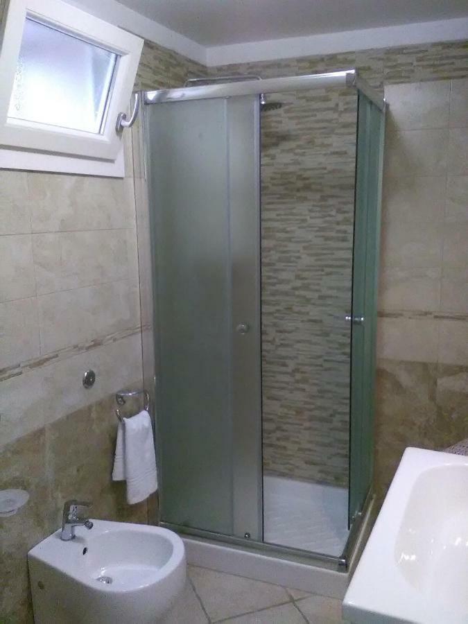 דירות אוריה Elisea House מראה חיצוני תמונה
